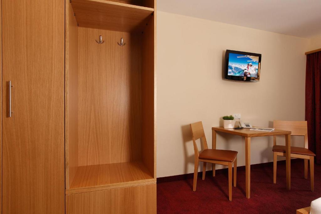 Garni Maria Theresia Hotel